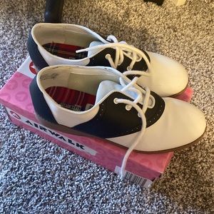 Airwalk shoes
